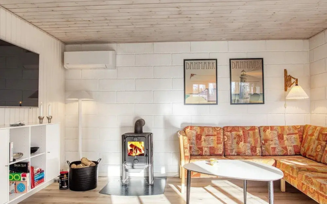 6 Person Holiday Home in Laeso