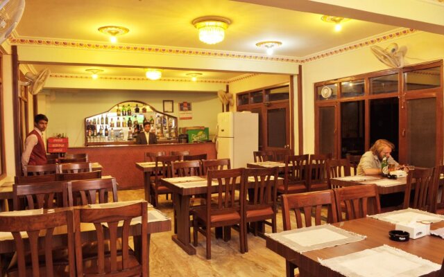 Hotel Brihaspati