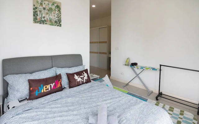 Lux Dpristine 3BR Home w Views, 5mins to Legoland