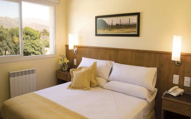 Urbana Class Hotel