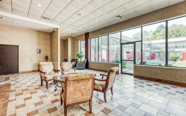 Quality Inn & Suites Nacogdoches