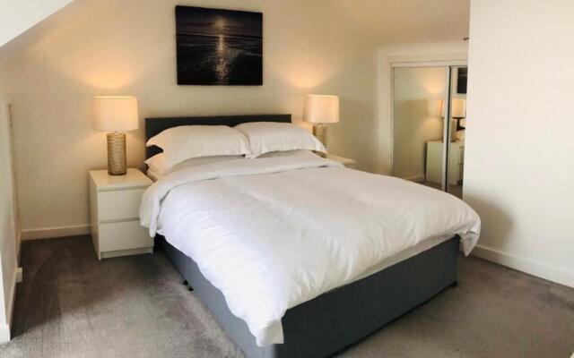Arran Ferry Apartment