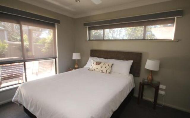 NORTHERN HAVEN-3/16 David Campbell St NH