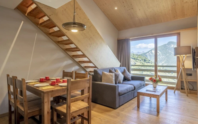 Swisspeak Resorts 4 pi ces Duplex Vercorin – Guest Rooms – Chalais
