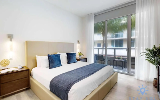 2BR Apartment With Rooftop Pool