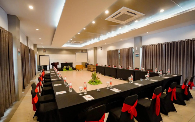 Sabda Alam Hotel Resort