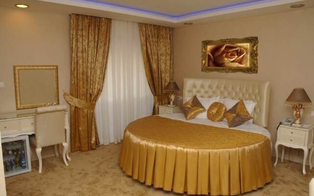 Golden Boutique Hotel