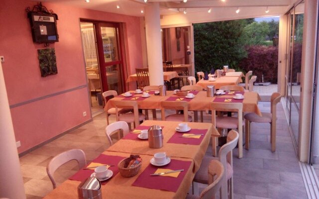 Bed and Breakfast Villa Hallau