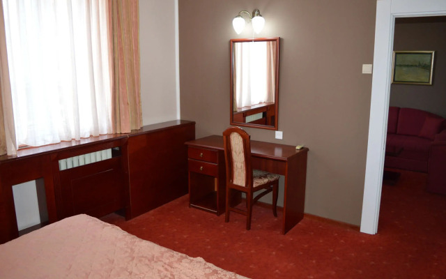Palace Hotel