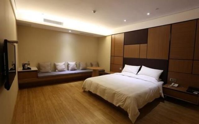 All Seasons Hotel