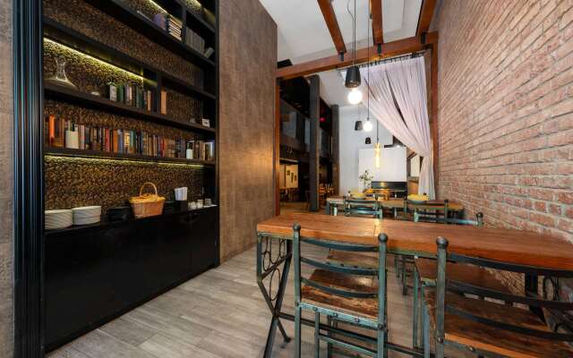 The O Hotel, Trademark Collection by Wyndham