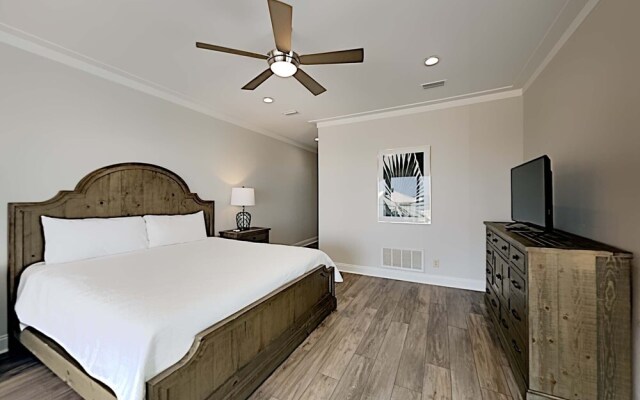 Southern Secret East West