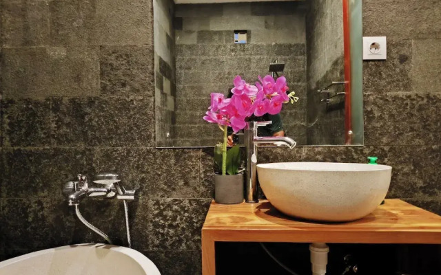 Roberto Suites Ubud View by EPS