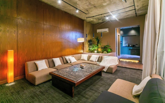 Portal Chalets With Private Pool-Al Arid