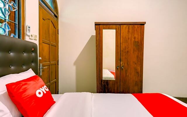 OYO 90095 Indah Homestay Syariah
