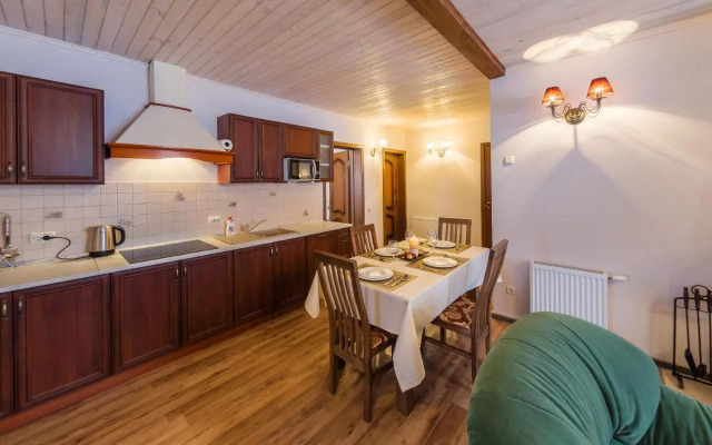 5 Kaminov VIP Apartments