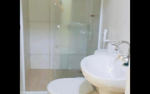 Apês do Peró 01 - Kitinet 4 pessoas