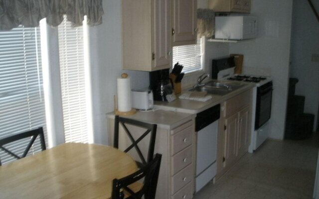 Palm Springs RV Resort