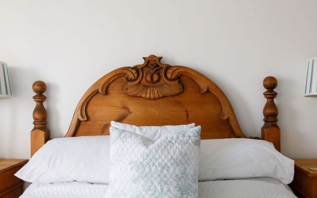Two Bed Seafront Escape in East Wittering