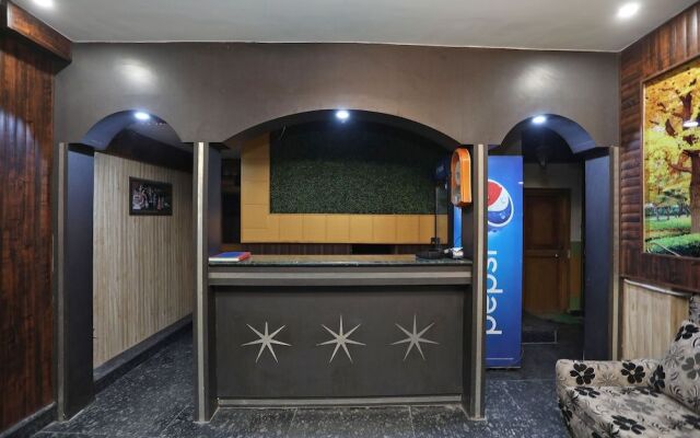 OYO 19804 Hotel Geet International