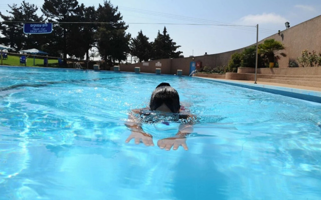 Ein Zivan Tourism