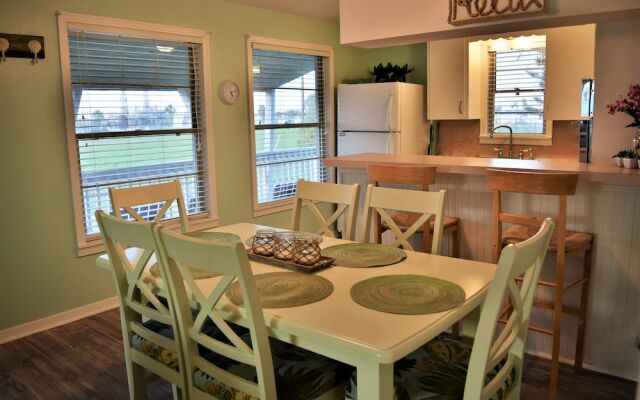 Renn House - Three Bedroom Bungalow