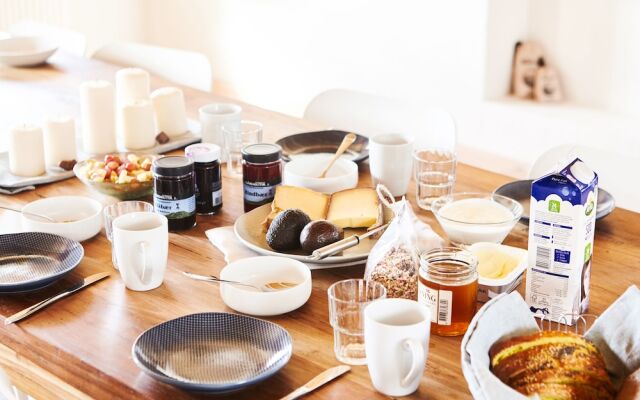 drivethru Bed & Breakfast Hvide Sande