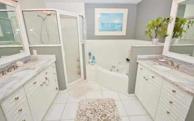 Oceanwalk 5-503 Apartment 2