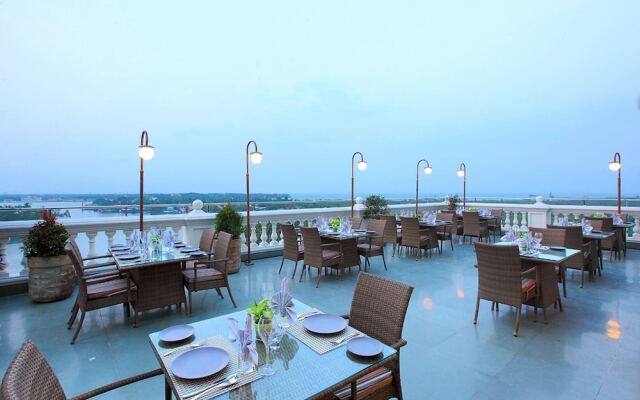 Le Maritime