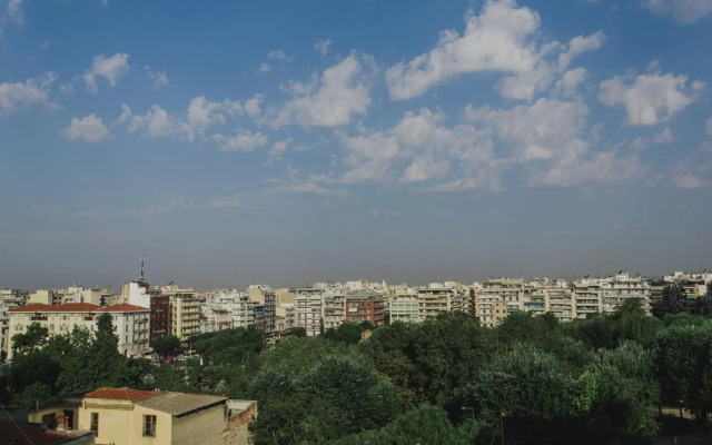 Top floor apartment at the city center