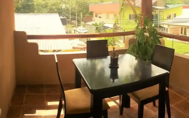 Limon Flat Santa Teresa