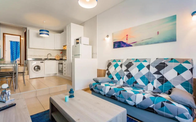 ★ Sea View ★ 1 Minute to Oldtown and Beach ★