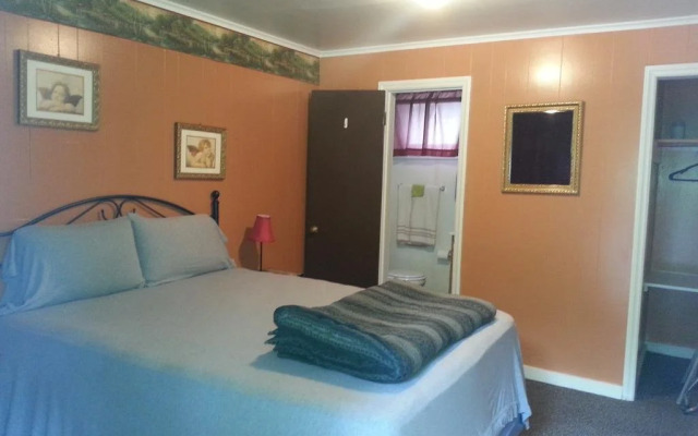 Paradise Resort and Cabins