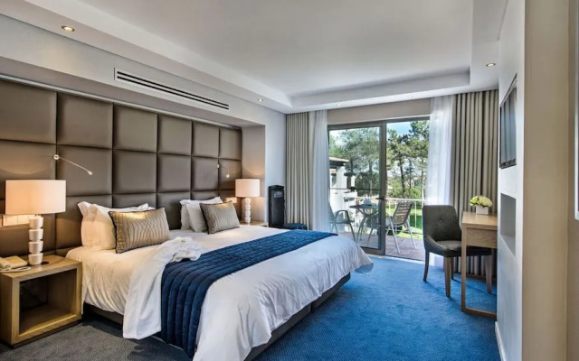 Four Seasons Country Club