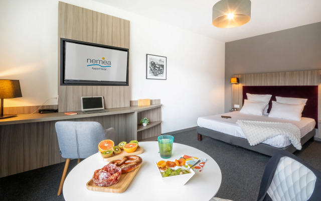 Nemea Appart Hotel Elypseo Strasbourg Port