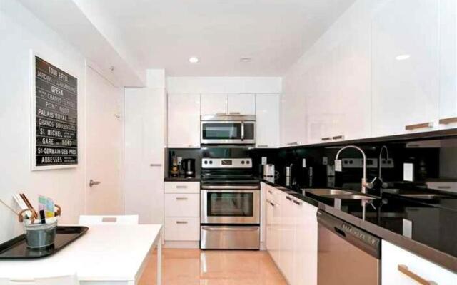 The Tides Condo On Hollywood
