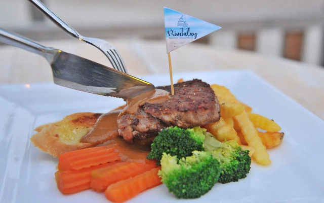 Centara Life Cha-Am Beach Resort Hua Hin