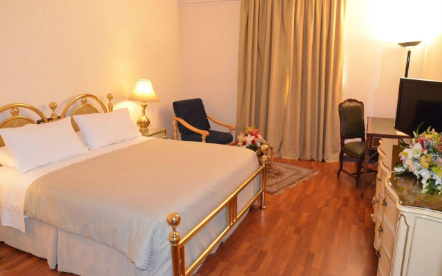 Saladin Hotel