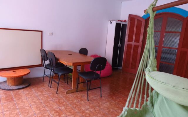 Ville Hostel Cama & Café