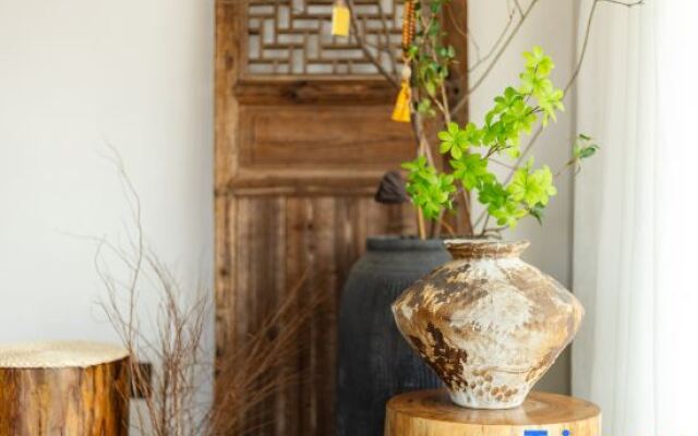 Xiao Zhang's Cultural and Artistic Homestay