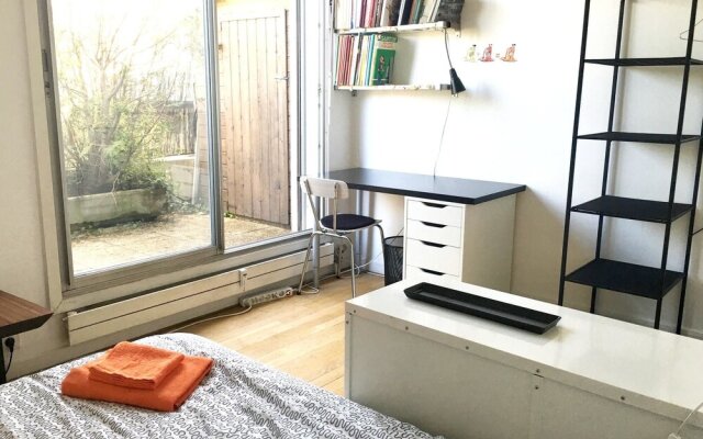Apartment With 3 Bedrooms in Paris, With Wonderful City View, Enclosed