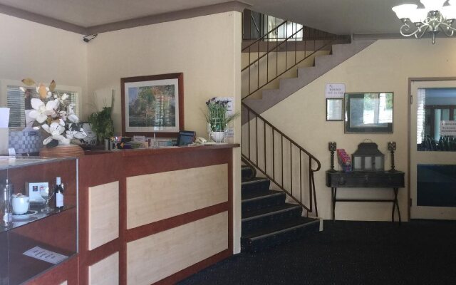Kyah Hotel