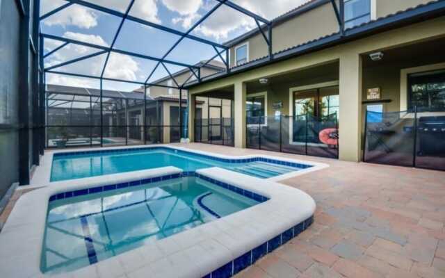 8-Bedroom Villa in Four Corners 1403RFD