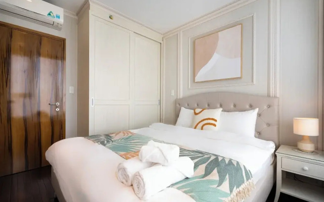 Luxury Condotel Luminous Leman