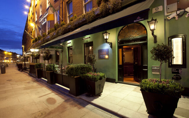 hotelImage