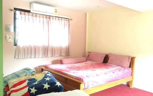 Bann Yang Tree Homestay