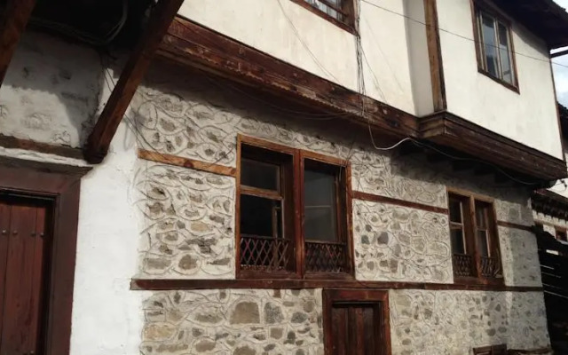 Charshiata Guest House