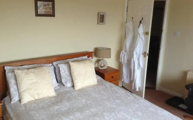 The Hawthorns Bed & Breakfast