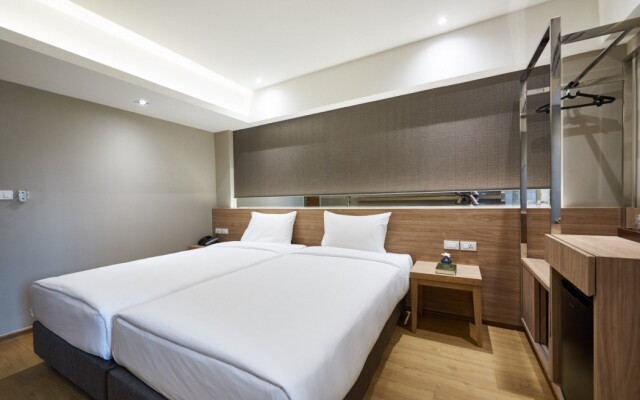 Almas Hotel Bangkok