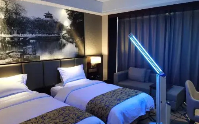 Rezen Hotel